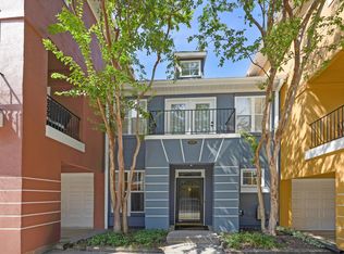 935 Hawthorne Bridge Ct, Charlotte, NC 28204
