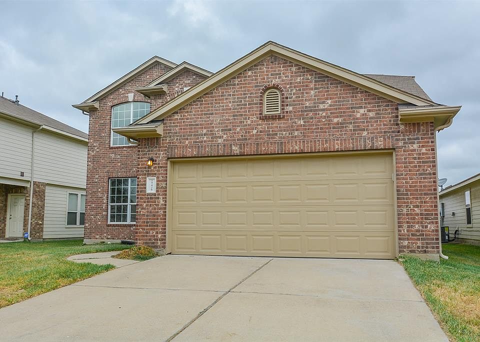 1st image of 19426 Plantation Cove Ln