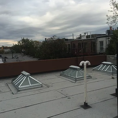 Rented by Nooklyn NYC LLC | media 40