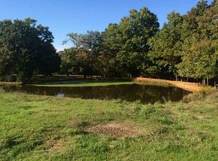 10169 Fishback Rd, Gravette, AR 72736