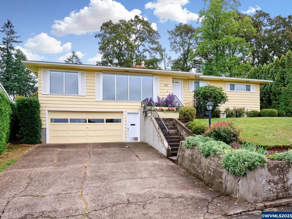 2570 Alvarado Ter S, Salem, OR 97302