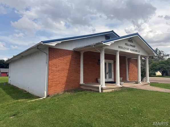 405 N One Mile Rd, Dexter, MO 63841