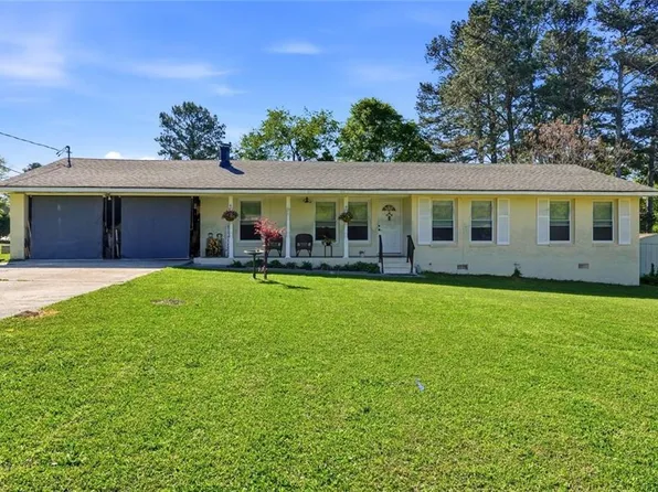 11 Lee St, Rockmart, GA 30153