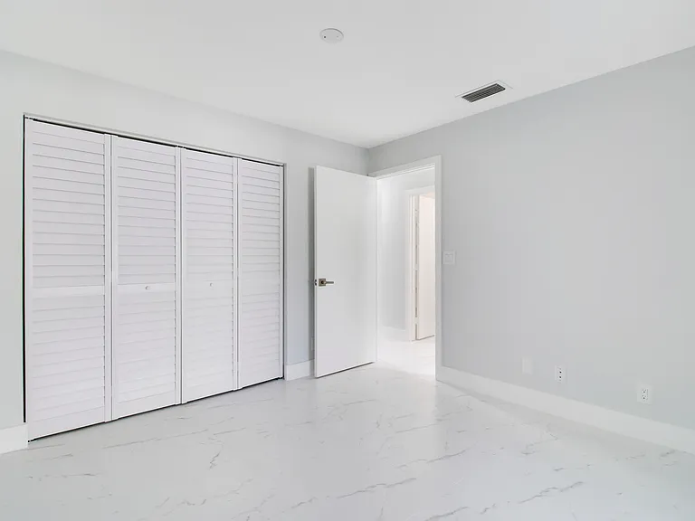 8055 Sweetbriar Way — Photo 12