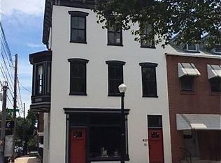 453 N Queen St #B, Lancaster, PA 17602
