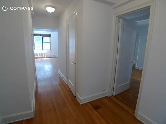 Rented by Compass | media 7