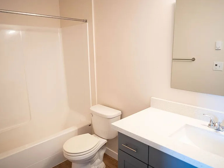 3715 McKinley Ave #207 — Photo 31