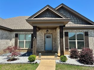 90 Grenada Ct, Wetumpka, AL 36093