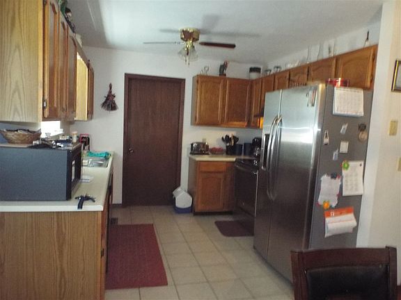 4th image of 1449 Twin Oaks Rd