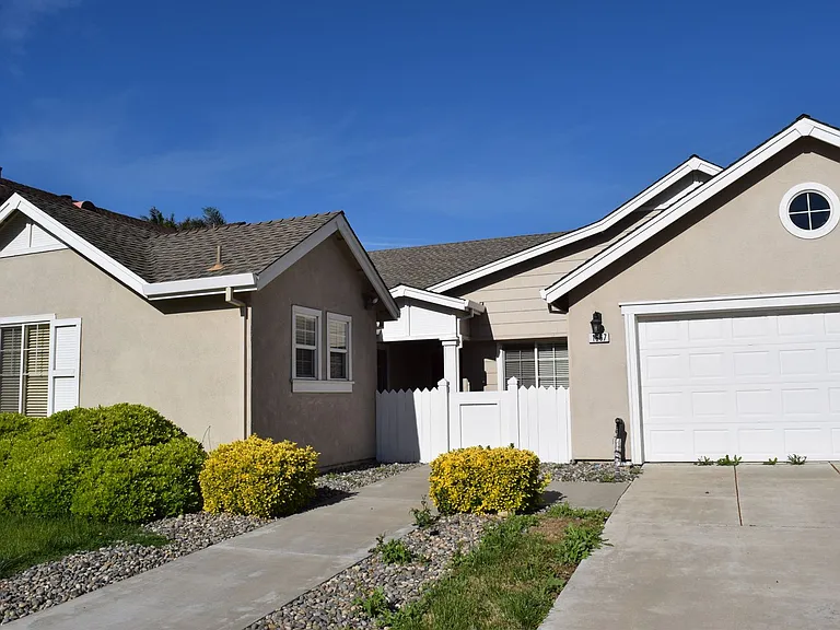 1667 Green Springs Ct — Photo 10