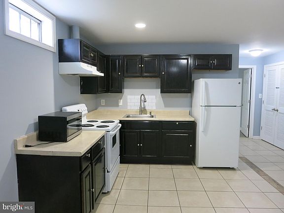 4th image of 8401 Hessian Hill Ct