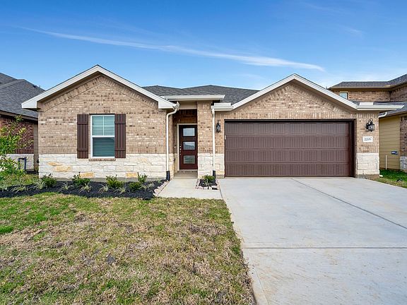2nd image of 2215 Cherryvale Dr