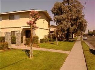 2111 N Winery Ave APT L, Fresno, CA