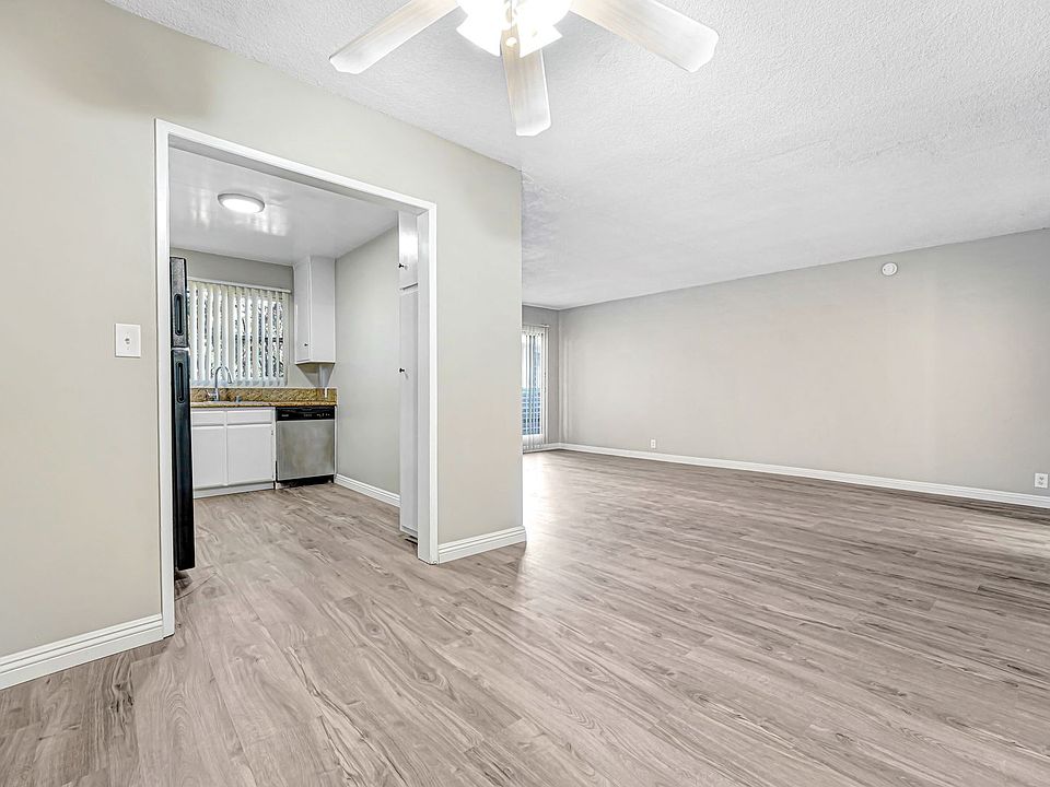 1st image of 1760 State St APT 22