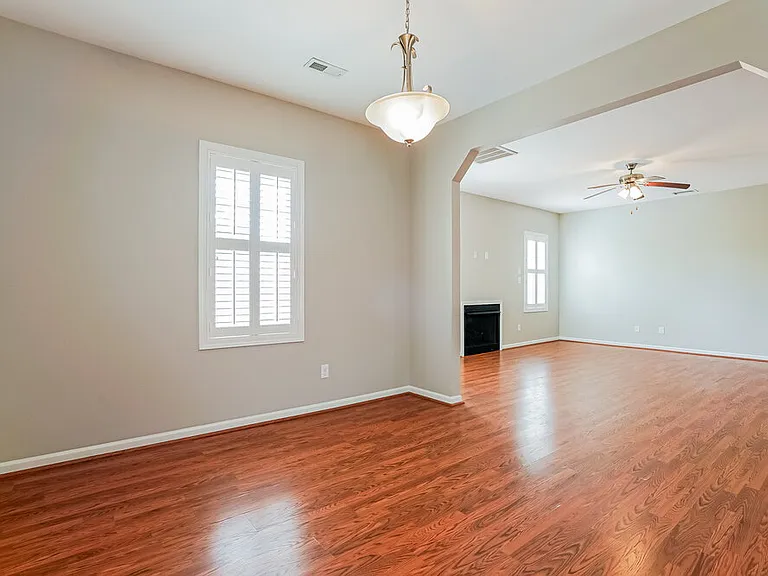 2323 King Malcolm Ln — Photo 7