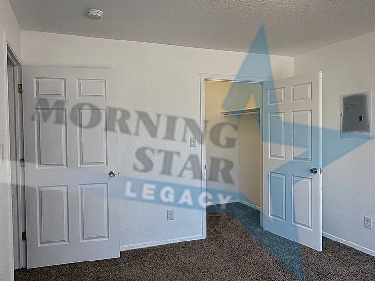 Spacious 2 bedroom floor plans! — Photo 13
