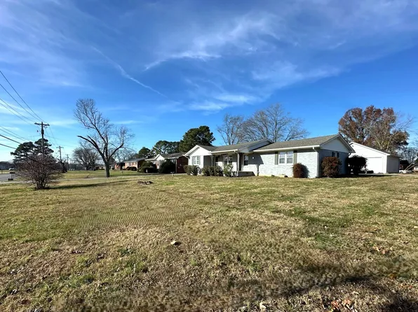 117 Blue Ribbon Pkwy, Shelbyville, TN 37160