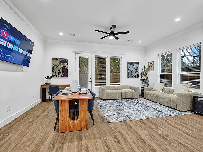 3431 Mainer St — Photo 8