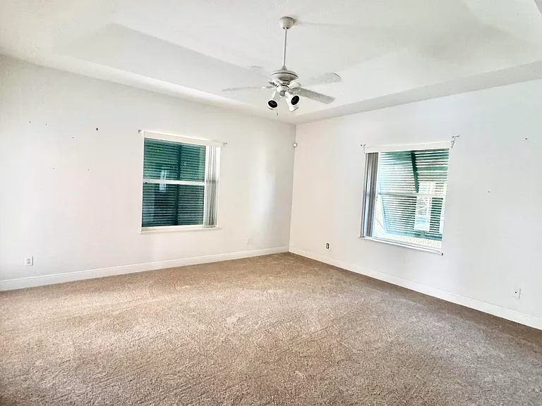 510 SW South Carolina Dr — Photo 24