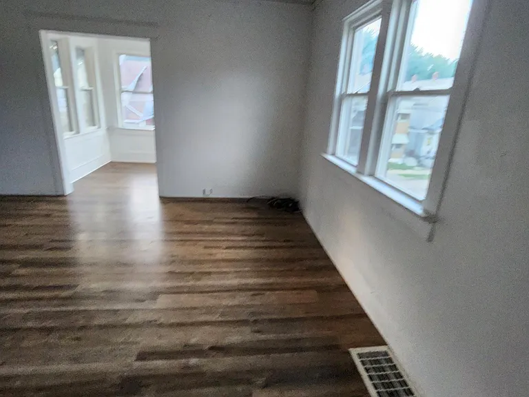 839 E 26th St #2 — Photo 6