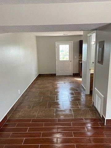 1st image of 182 S Killarney Ln APT 2