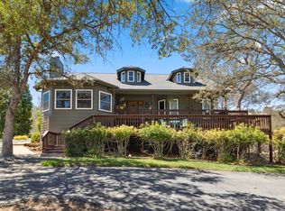 30030 Horseshoe Dr, Coarsegold, CA 93614