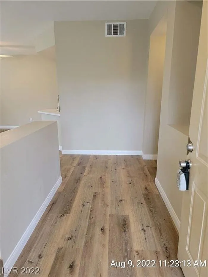 2 bed, 2.0 bath, 1316 sqft, $1,650 — Photo 2