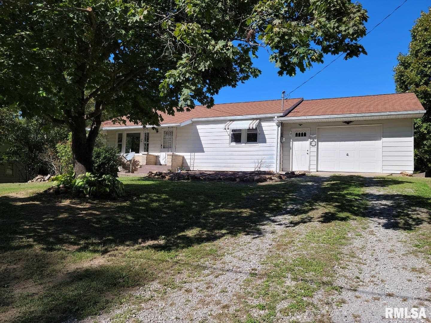 133 Ash St, Dongola, IL 62926 Zillow