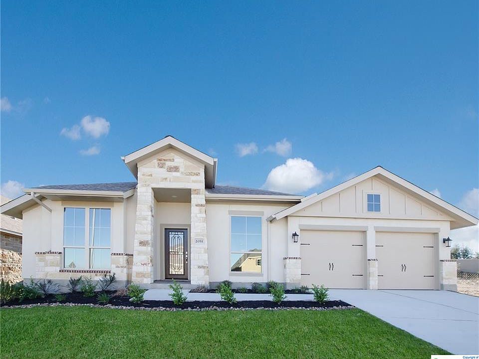 1st image of 2051 Cottonwood Way