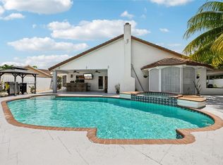 11350 SW 153rd St, Miami, FL 33157