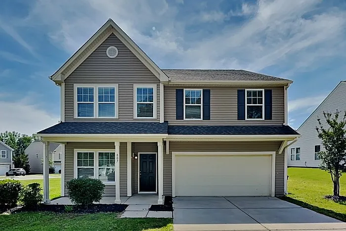 807 Dantzler Ct — Photo 1