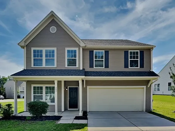 807 Dantzler Ct, Rock Hill, SC 29732