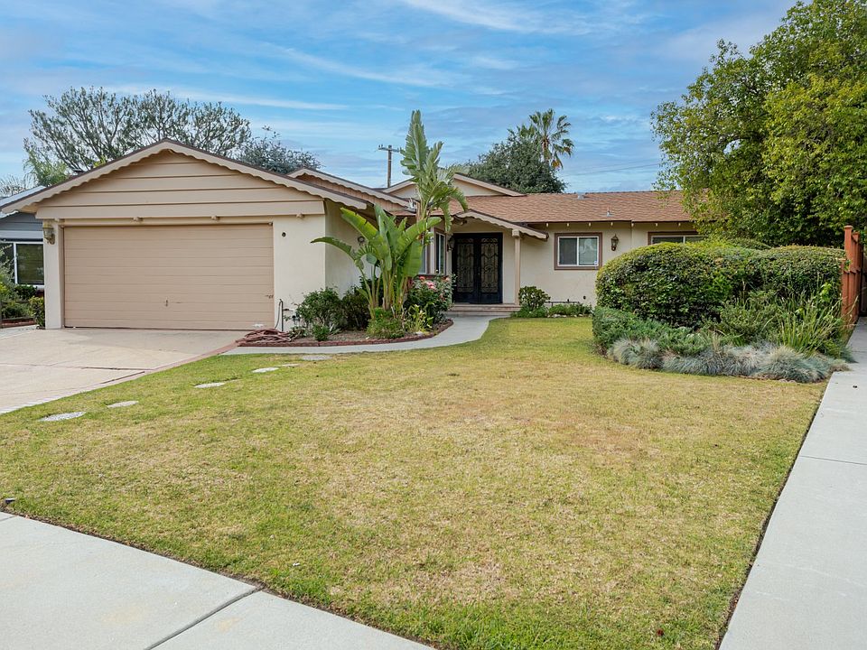 1st image of 6300 La Reina Dr