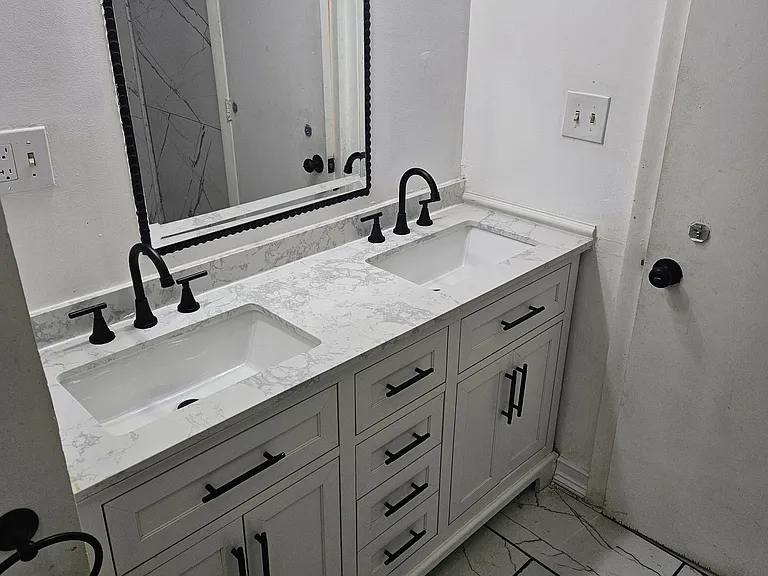 236 Brooks St #236 — Photo 4