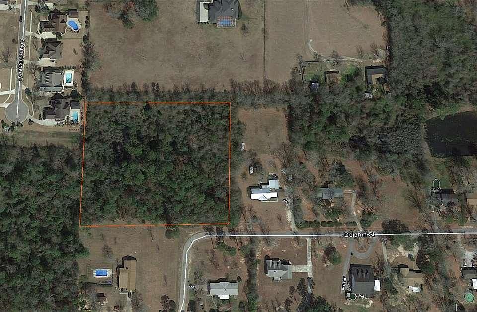 2nd image of 1100 Dolphin Rd