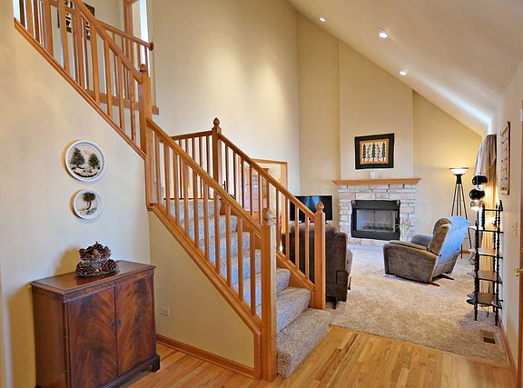 5th image of 200 Clover Chase Cir