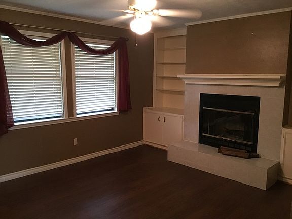 2nd image of 2517 Catalina Dr