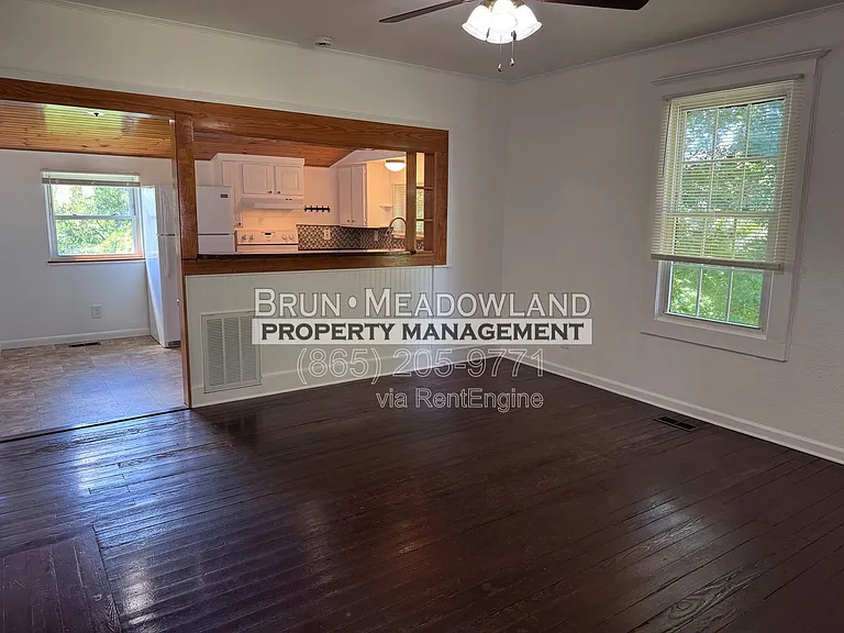 132 Henry Ave — Photo 6