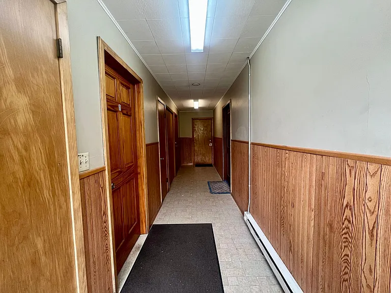 100 Glenwood Ave — Photo 6