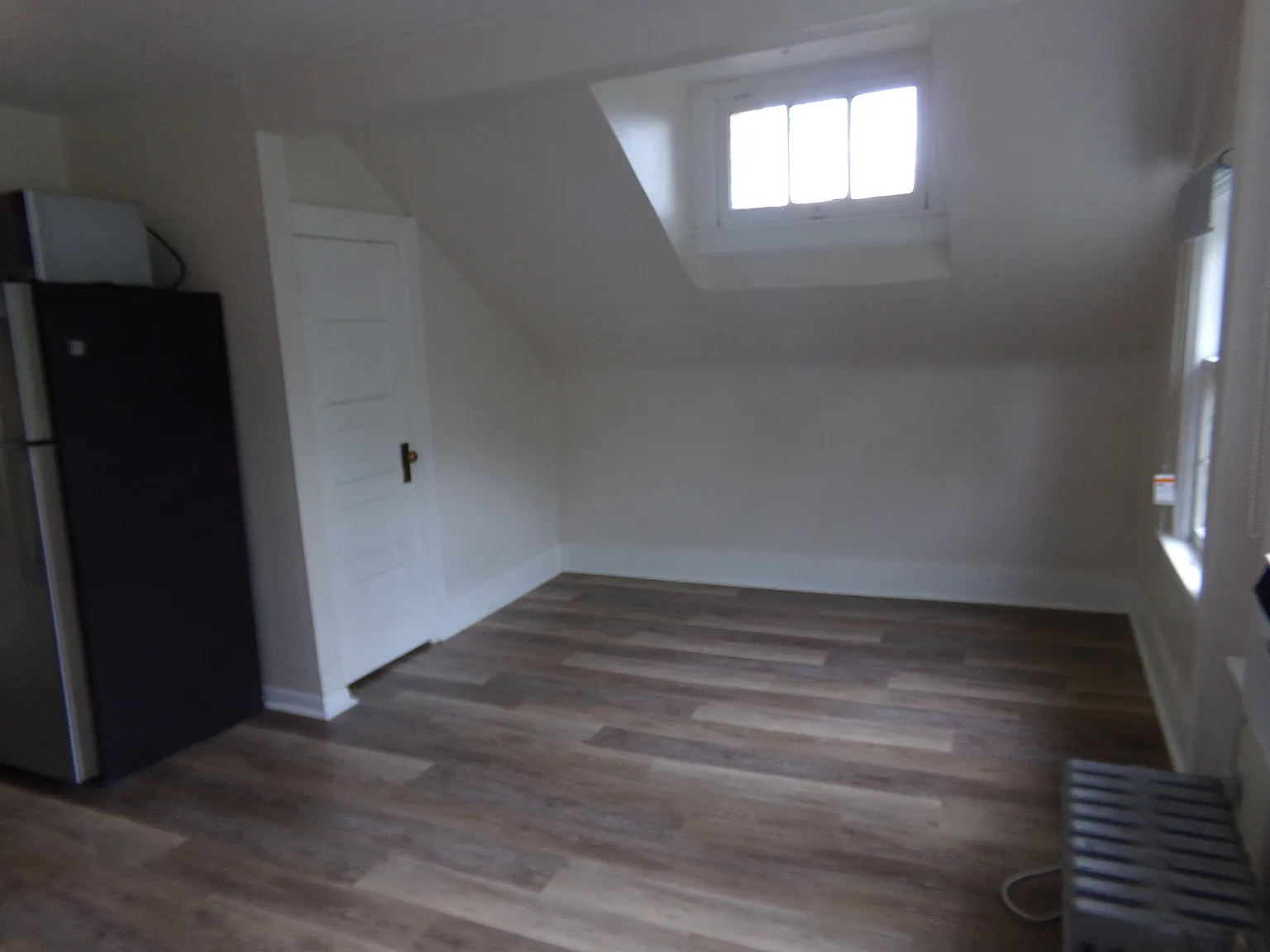Studio, 308 sqft, $900 — Photo 4