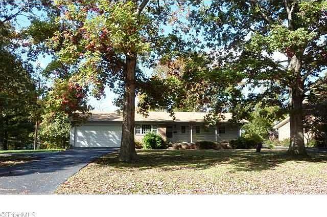 2nd image of 414 Balfour Dr
