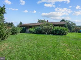 653 W State Rd, West Grove, PA 19390