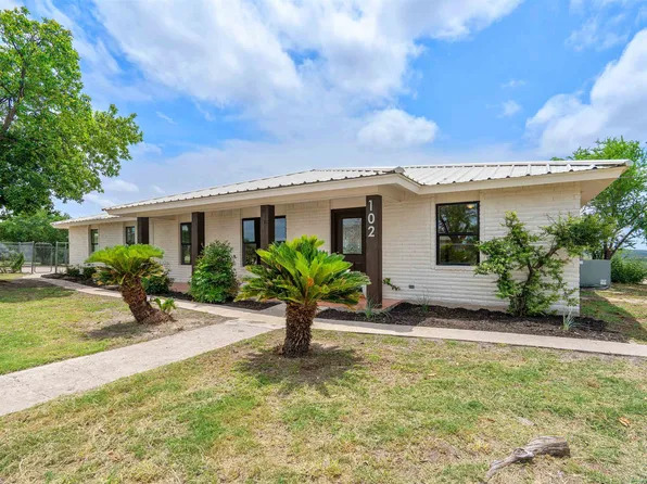102 Blue Rdg, Del Rio, TX 78840