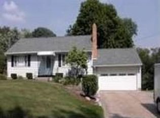 13356 Dawn Ave NW, Uniontown, OH