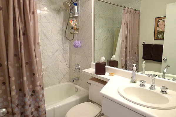 Sold by CCG Real Estate Brokerage | media 9