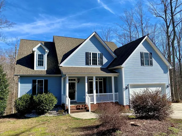 109 Waddell Ct, South Boston, VA 24592