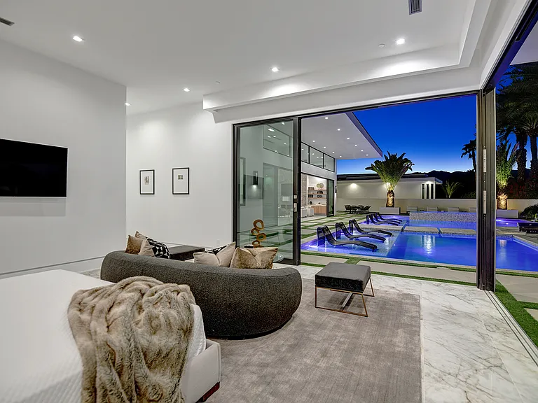 1 Bravo Ct — Photo 25