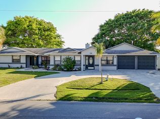 536 SW Aster Rd, Port Saint Lucie, FL 34953