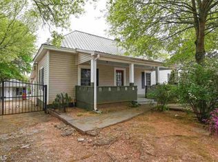 2415 N Broad St, Commerce, GA 30529