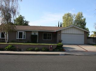 5525 Medea Valley Dr, Agoura Hills, CA 91301